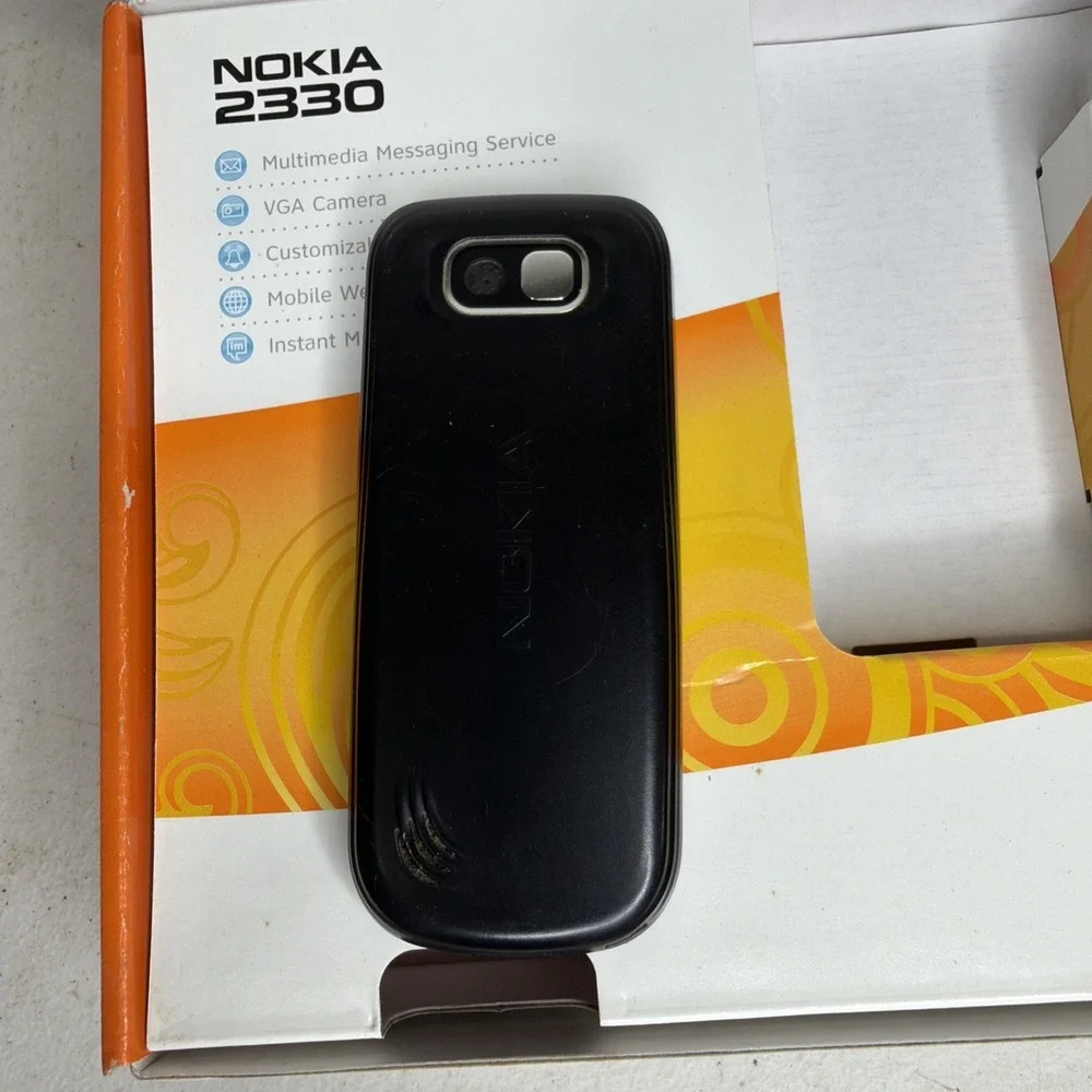 Nokia 2330 classic - Complete in Original Box Black (T-Mobile) w/ BL-5BT Battery